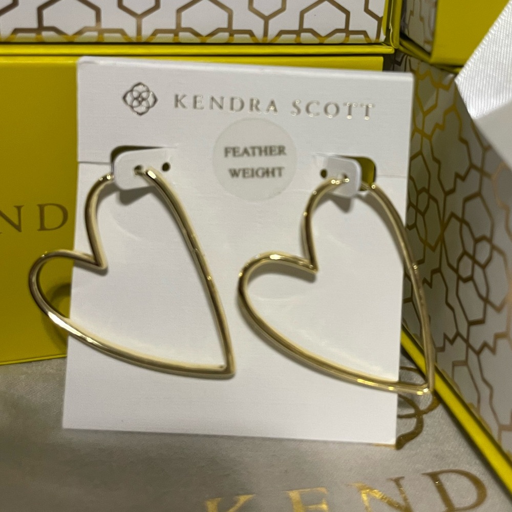 Kendra Scott Ansley Heart Hoops, Large Gold